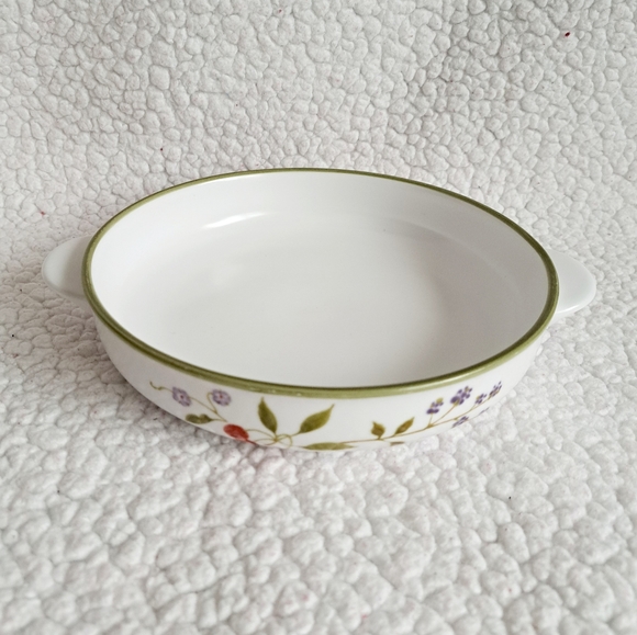 Noritake Progression China Berries N Such Baking/ Serving Dish - Picture 2 of 6